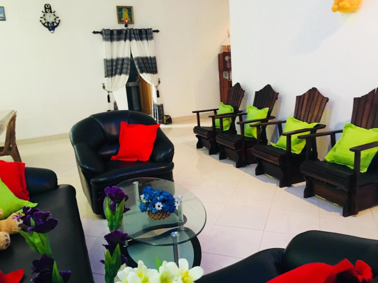 Kawshan Home Stay Dikwella Eksteriør billede
