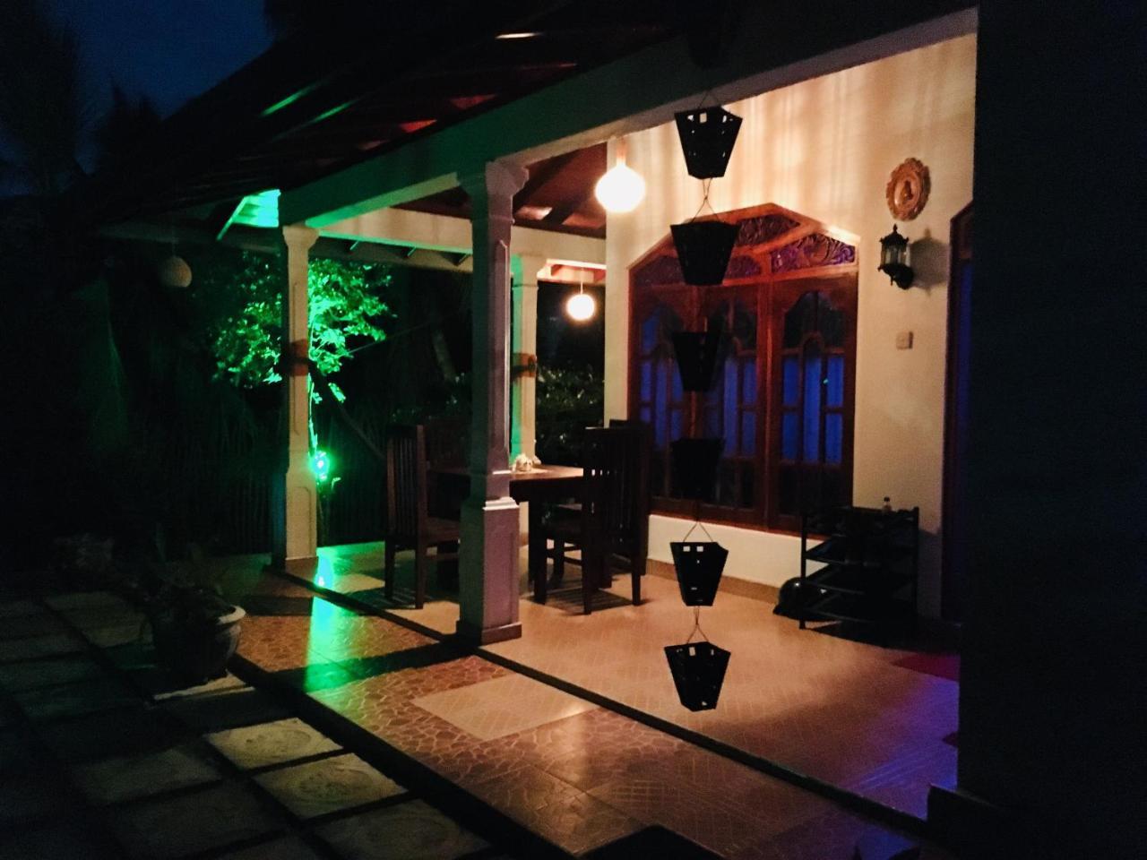 Kawshan Home Stay Dikwella Eksteriør billede