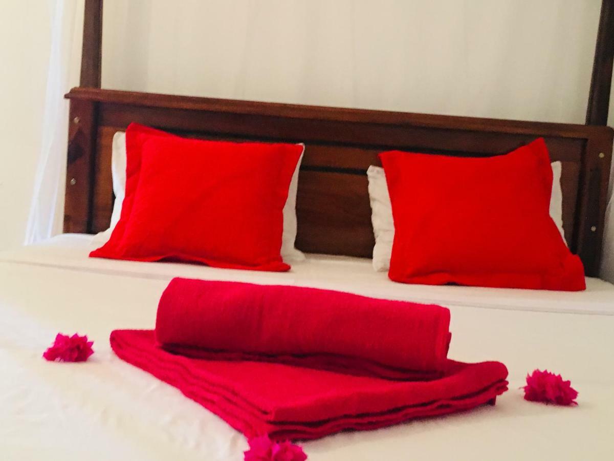 Kawshan Home Stay Dikwella Eksteriør billede